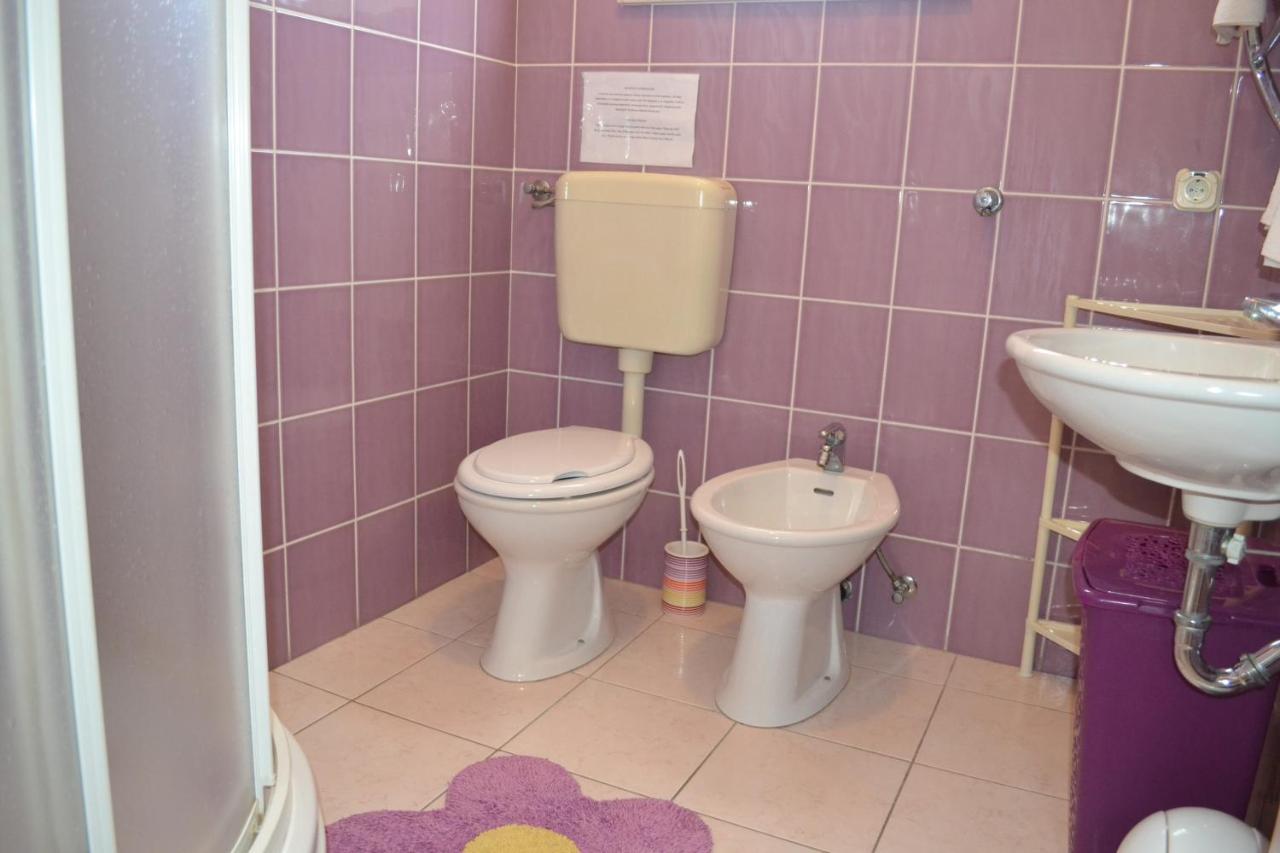 Apartments Lucija Srima Kültér fotó