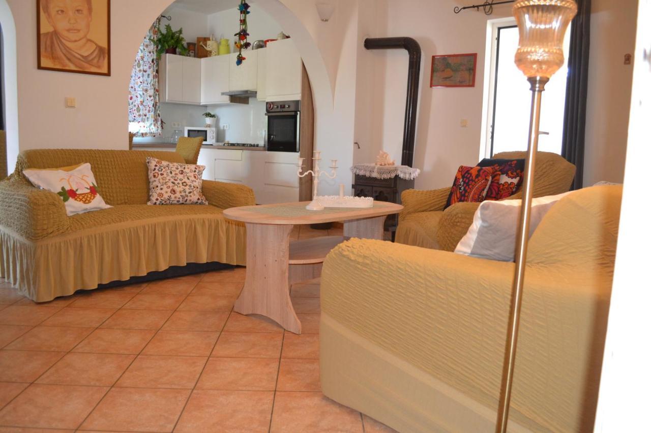 Apartments Lucija Srima Kültér fotó